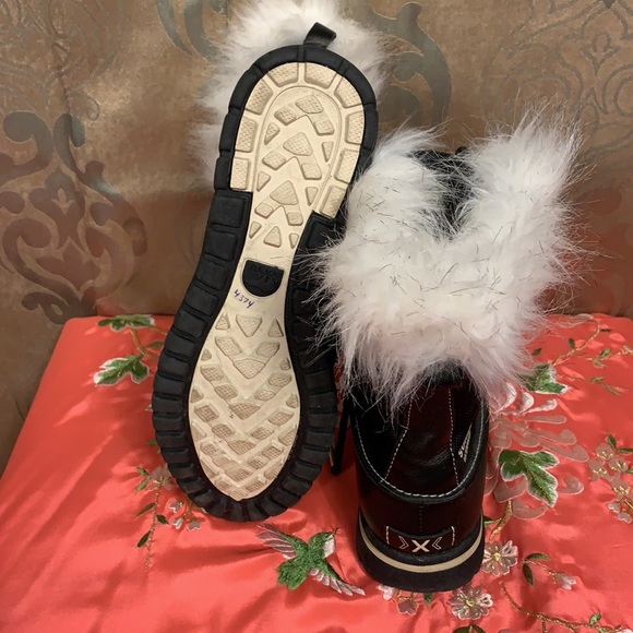 ⭐️Sorel winter boots size 10.5